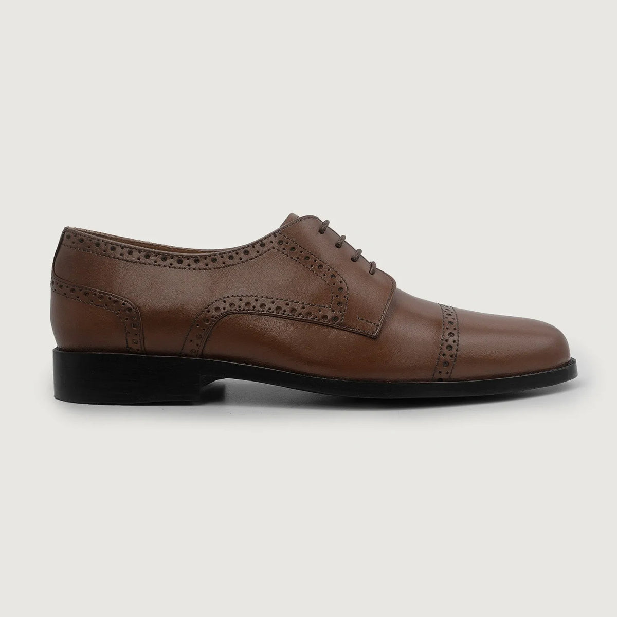 Brown Full-Grain leather Shoes - بناء غوديير ويلت المتين وتفاصيل مقدمة الحذاء