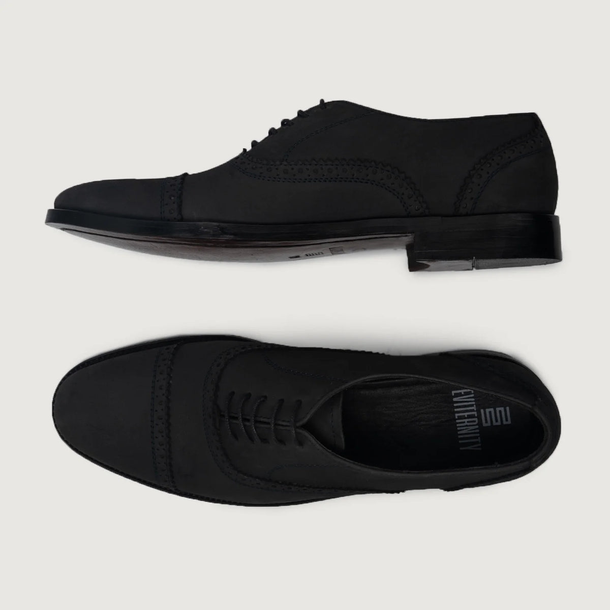 Greyson Brogues Oxford أسود Nubuck أحذية جلدية كلاسيكية رجالي For Men - دعامة الكعب المقواة وتفاصيل الخياطة المزدوجة الدقيقة