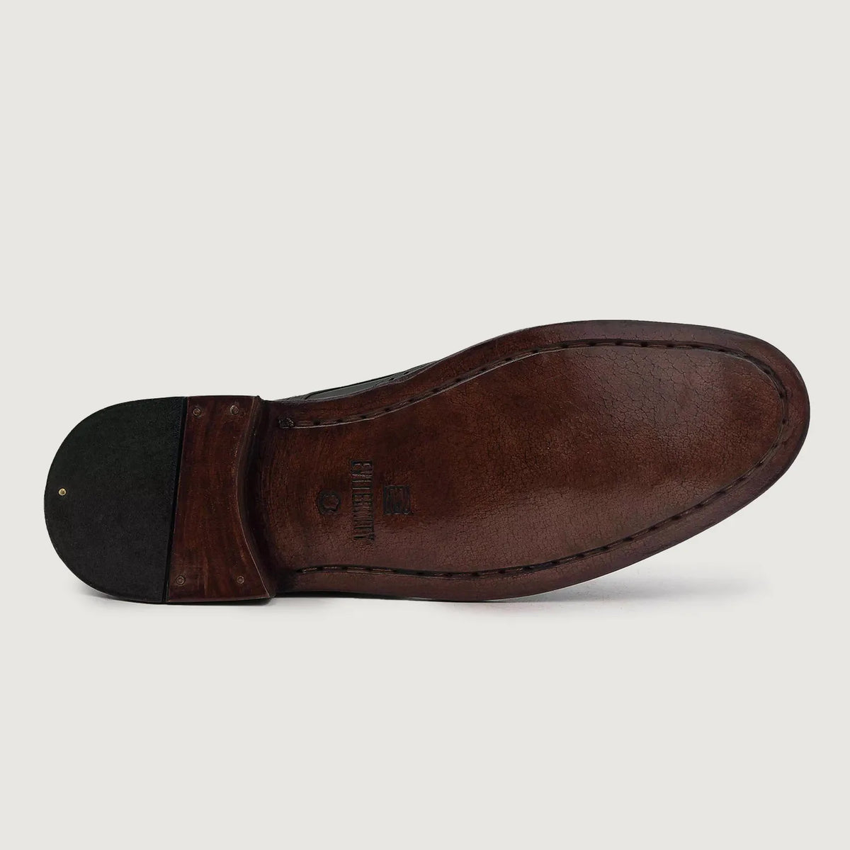 تفاصيل مقربة of Classic Collar & Heavy-Duty Zipper Hardware on Duster Brogues Derby أسود أحذية بوت جلدية رجالي For Men