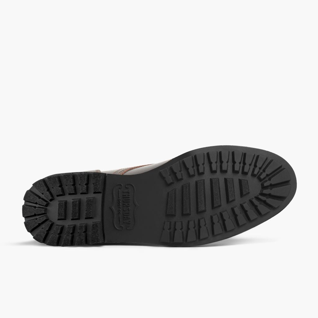High-Traction Rubber Outsole & Lug Tread Pattern on Vanguard Waxed Cacao أحذية بوت جلدية رجالي For Men