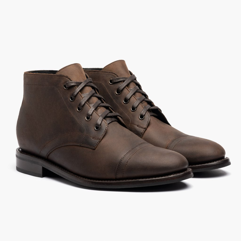 Cadet Tobacco أحذية بوت جلدية رجالي in Classic Full-Grain Leather - عرض جانبي | شراء أونلاين عبر المتجر الرسمي