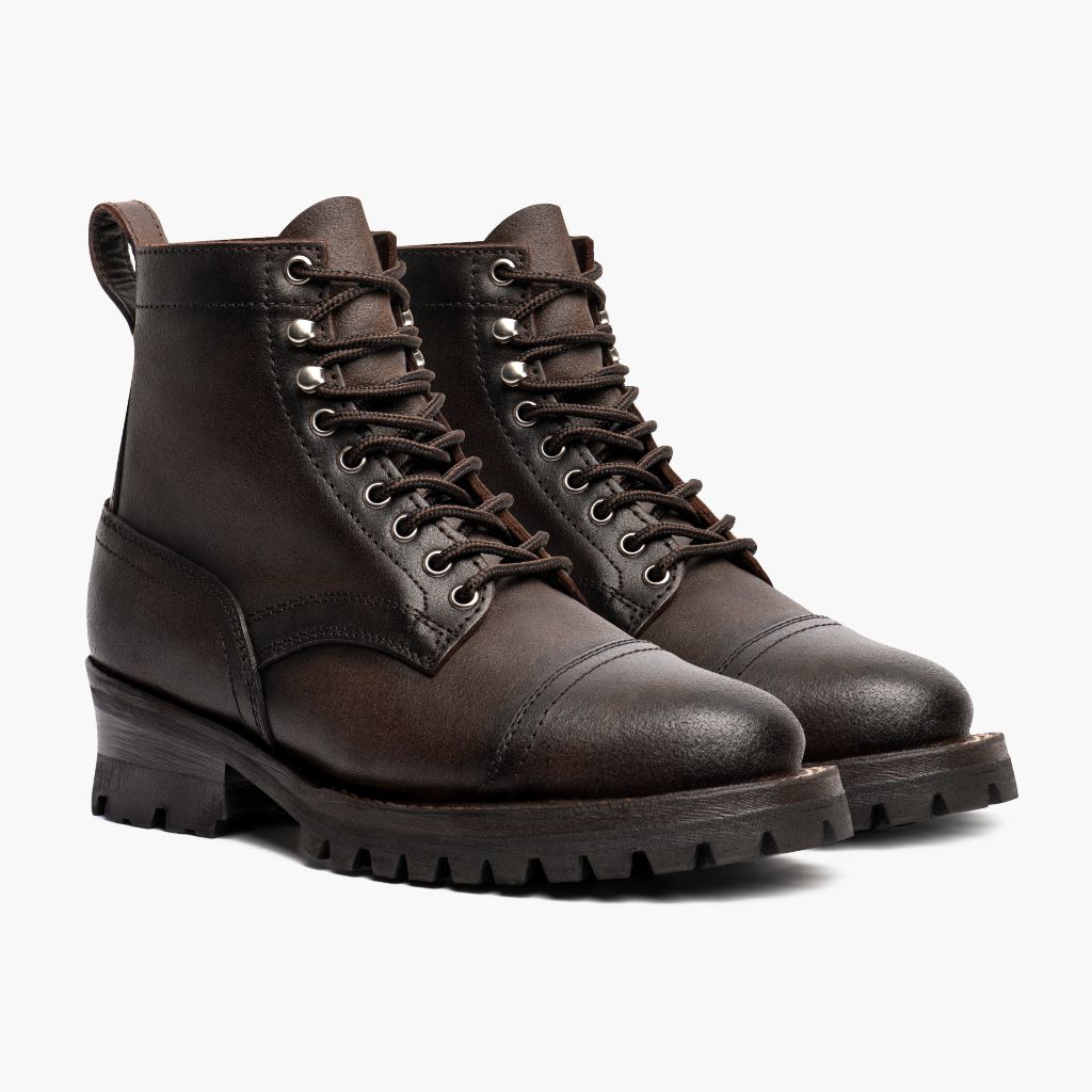 Challenger Canyon أحذية بوت جلدية رجالي in Classic Full-Grain Leather - عرض جانبي | شراء أونلاين عبر المتجر الرسمي