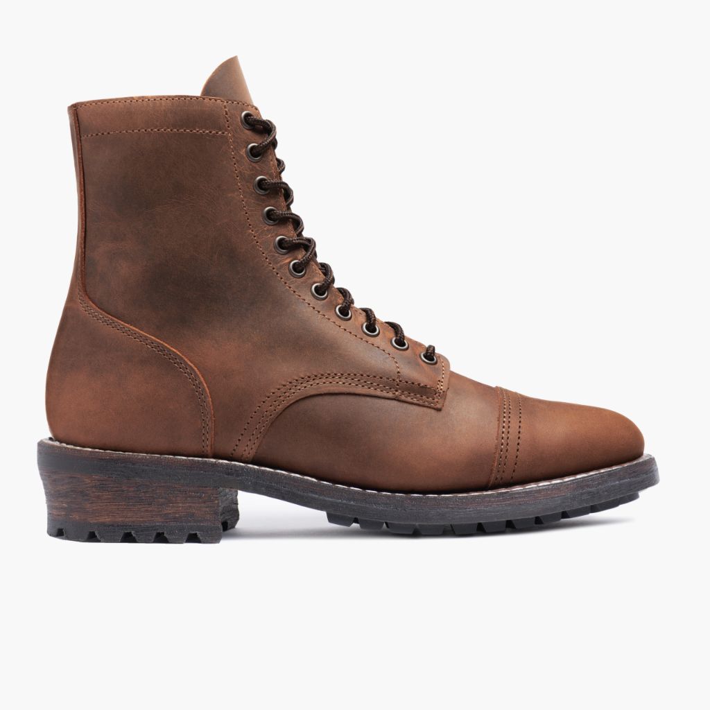 Classic Full-Grain leather Boots - بناء غوديير ويلت المتين وتفاصيل مقدمة الحذاء