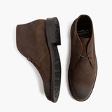 Authentic Full-Grain Leather Grain Depth & Pull-Up Patina Texture Detail