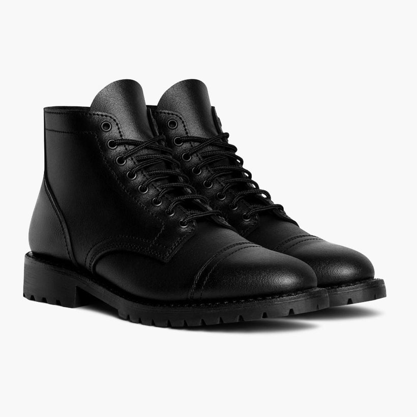 Vanguard Black Waxed Roughout Leather Boots For Men in Black Full-Grain Leather - Lateral Side Profile View | Buy Online
