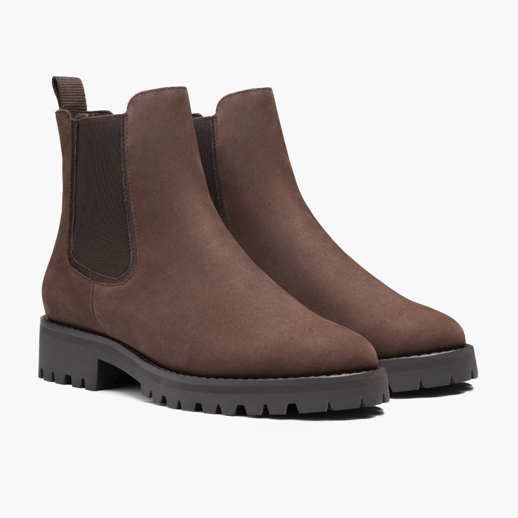 Classic Full-Grain leather Boots - بناء غوديير ويلت المتين وتفاصيل مقدمة الحذاء