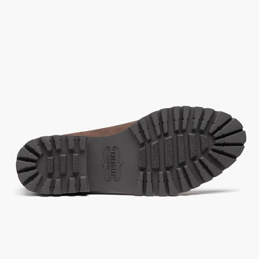 High-Traction Rubber Outsole & Lug Tread Pattern on Legend Truffle أحذية بوت جلدية نسائي