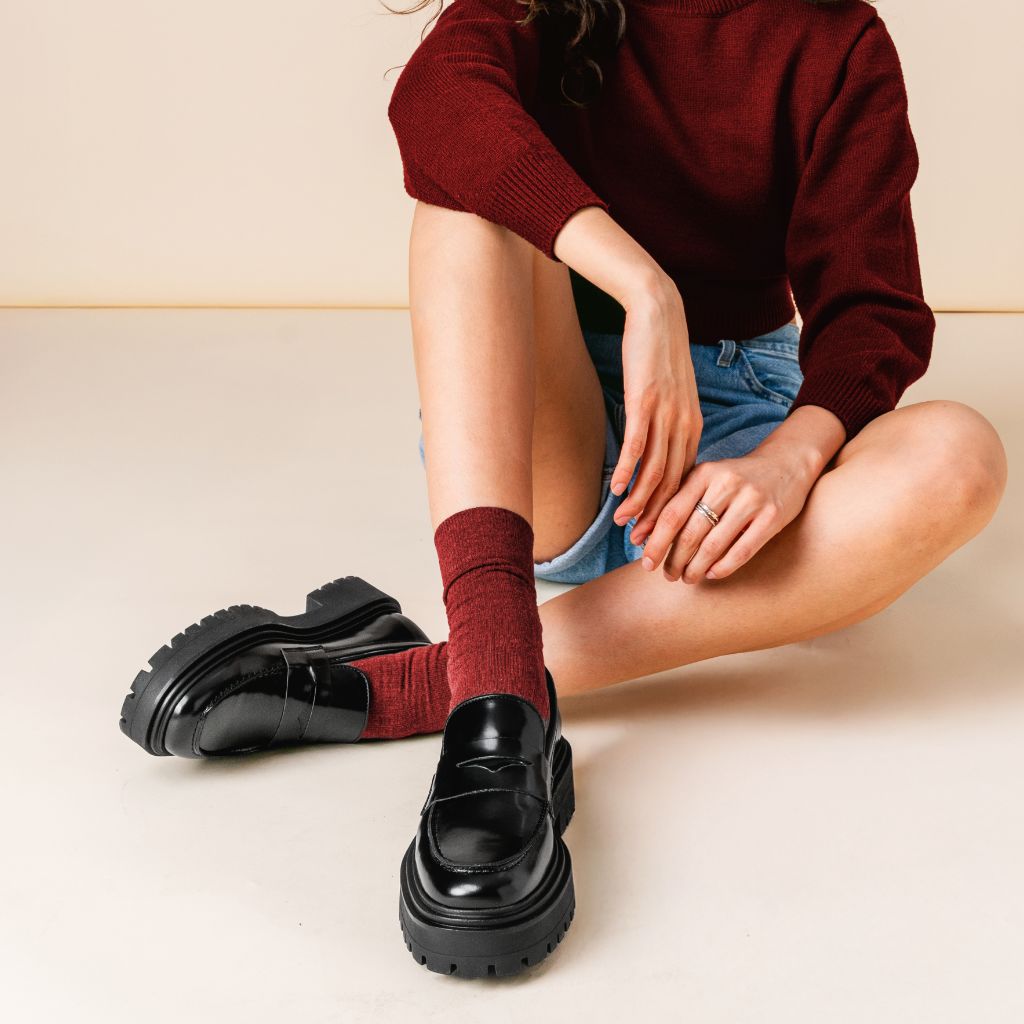 Top-Down Perspective Showing Lacing System & Tongue Craftsmanship