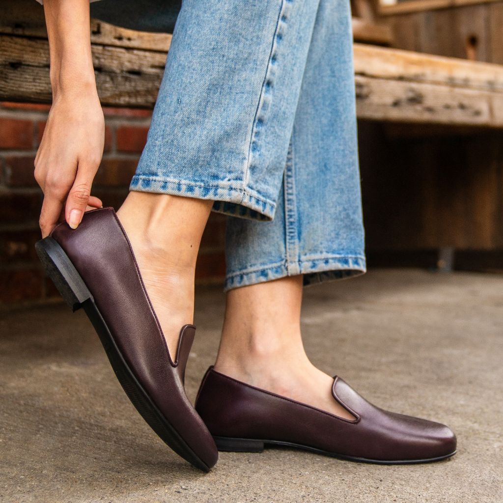 Cushioned Leather Insole & Ergonomic Arch Support Construction Detail