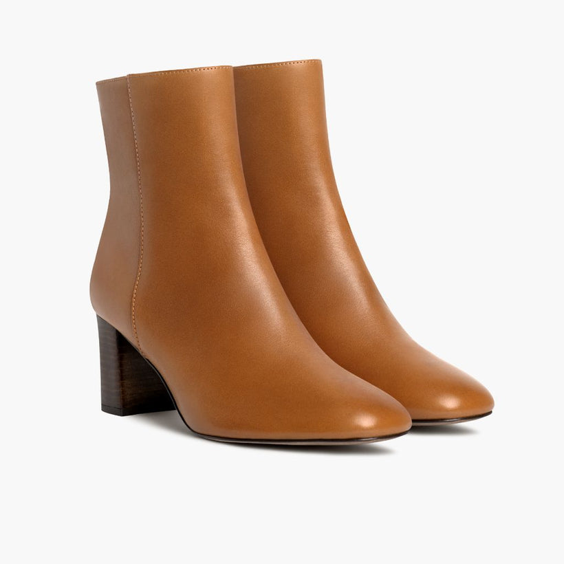 High Standard Toffee Leather Boots نسائي