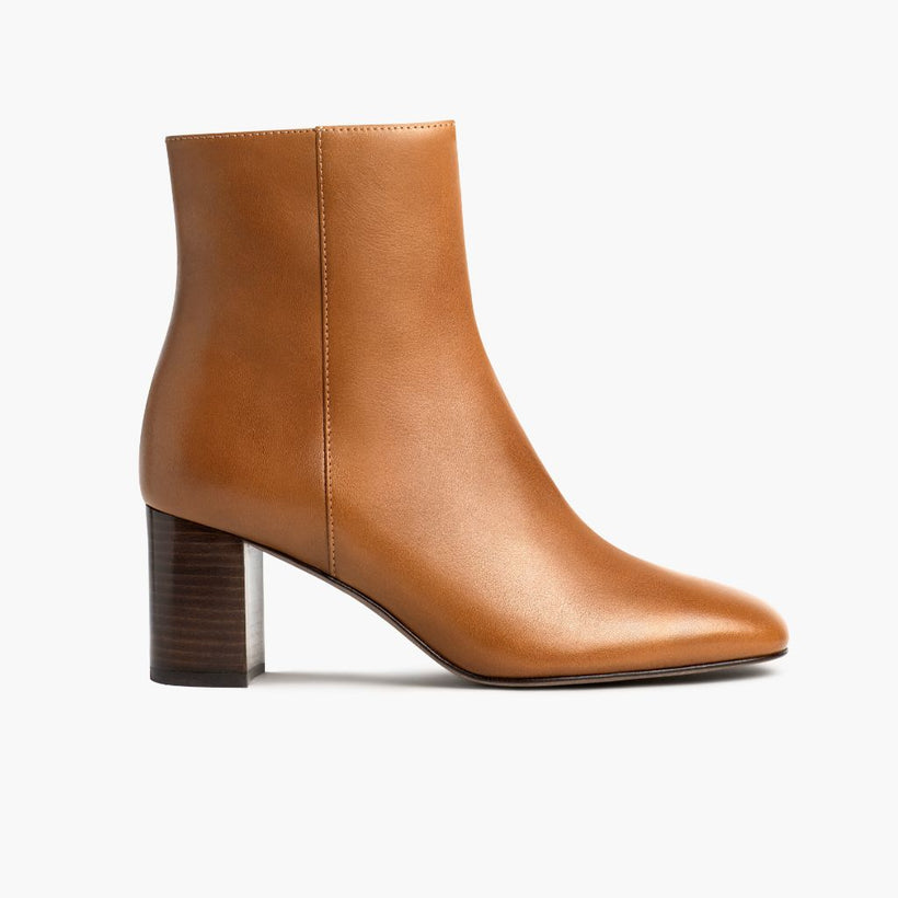 High Standard Toffee Leather Boots نسائي