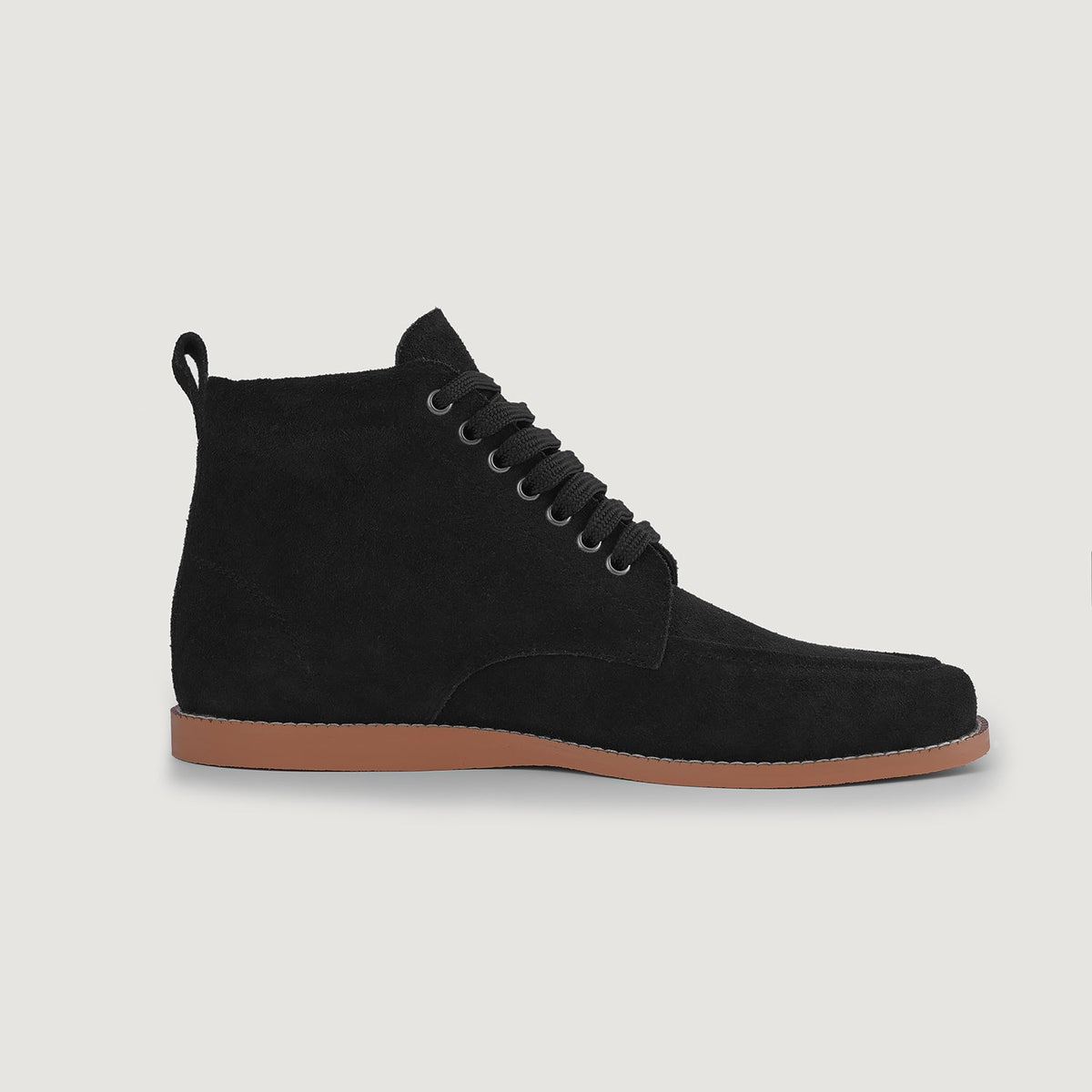 Black Goatskin Suede Leather Boots - بناء غوديير ويلت المتين وتفاصيل مقدمة الحذاء