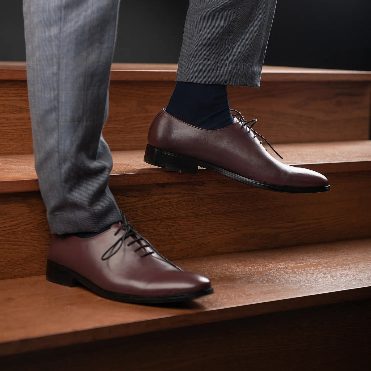 Orlaven Director Wholecut عنابي أحذية جلدية كلاسيكية رجالي footwear image 10