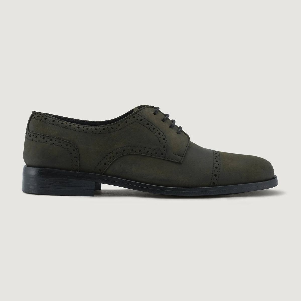 Olive Full-Grain leather Shoes - بناء غوديير ويلت المتين وتفاصيل مقدمة الحذاء