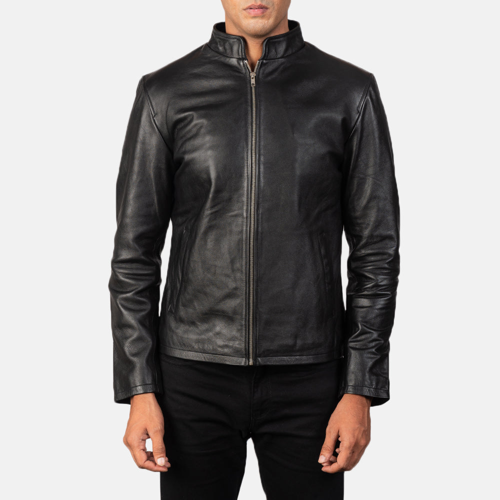 
Alex Black Leather Biker Jacket - عرض جانبي يوضح قَصّة الأكمام المريحة