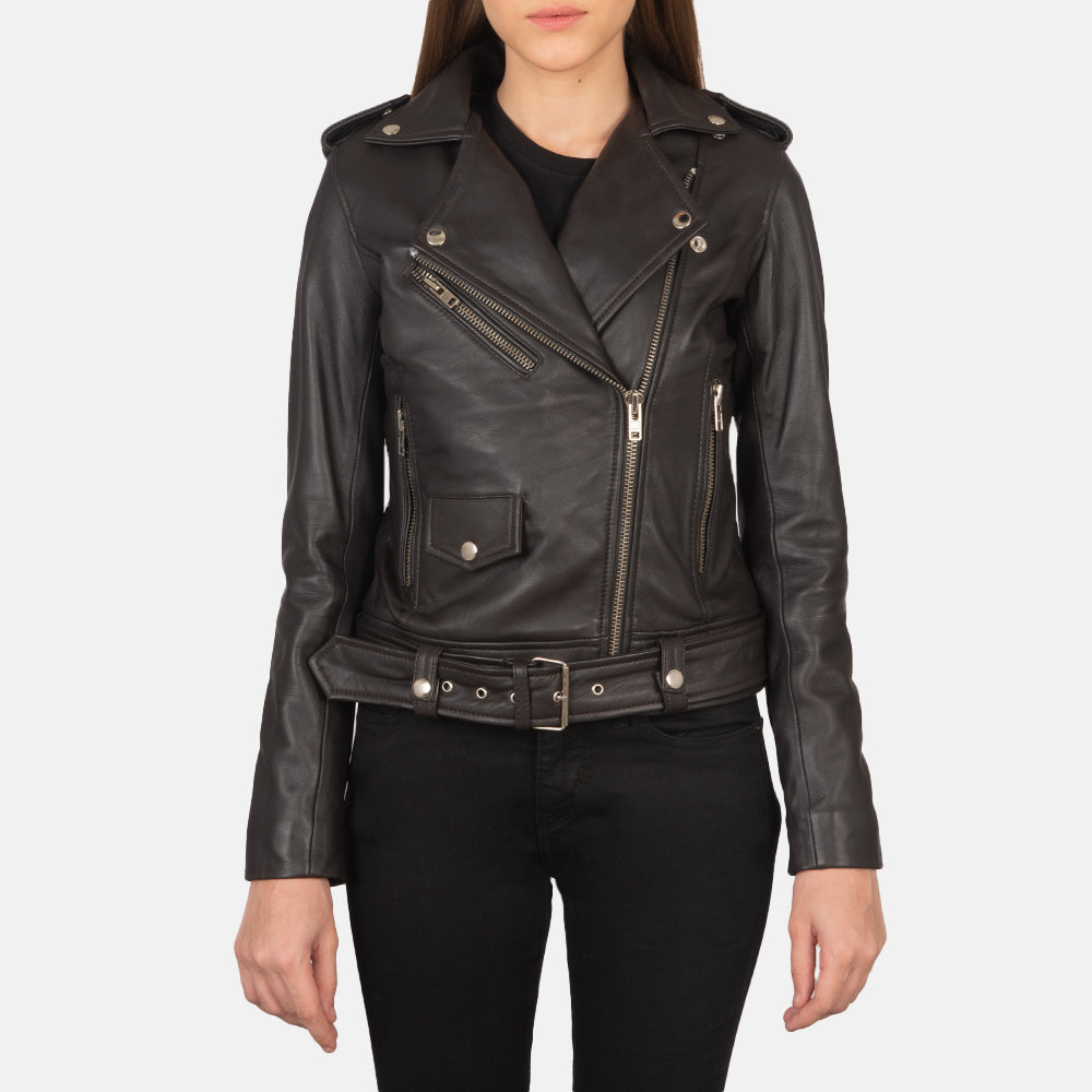 Close-Up Detail of Notch &amp; Zipper Hardware on Women's Alison بني جاكيت بايكر جلد نسائي