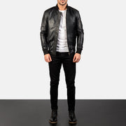 
Bomia Ma-1 Black Leather Bomber Jacket - عرض جانبي يوضح قَصّة الأكمام المريحة