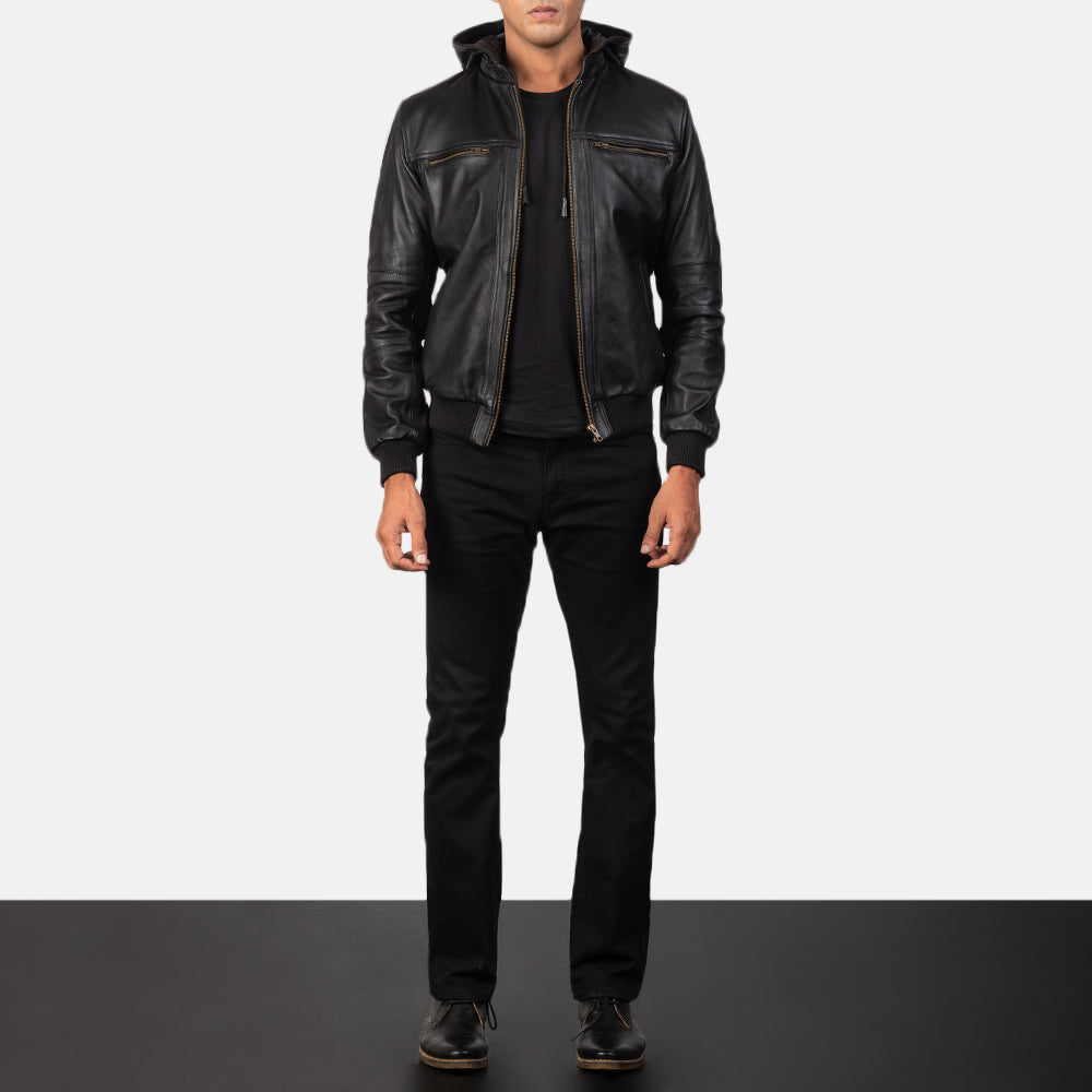 
تفاصيل مقربة of Band & Zipper Hardware on Bouncer Biz Black Leather Hooded Bomber Jacket