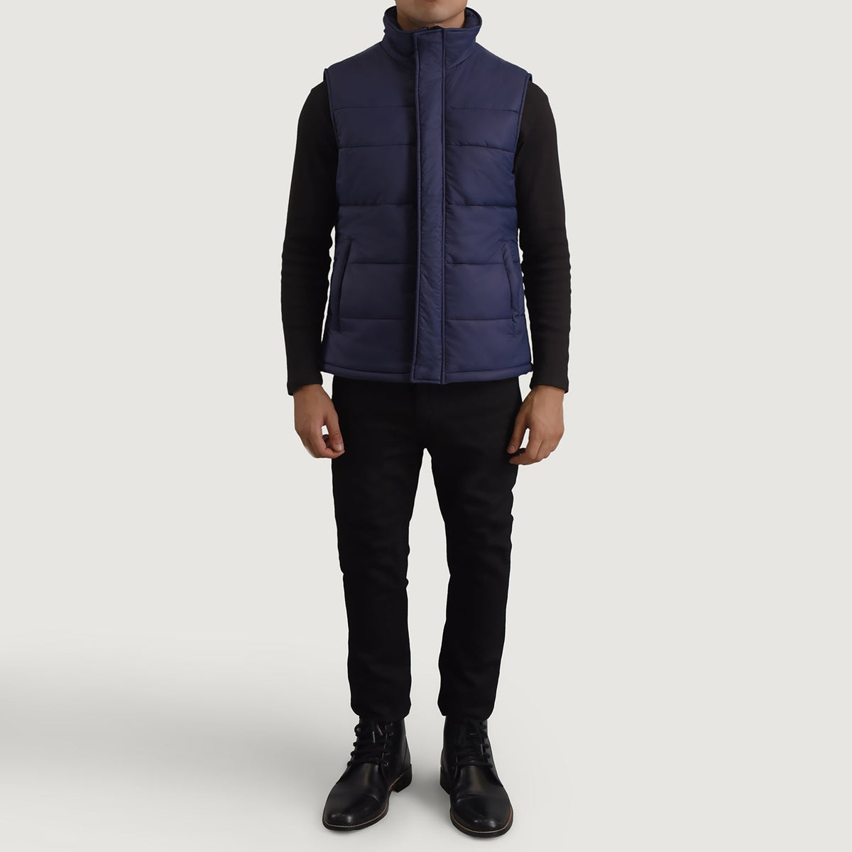 Bryan أزرق Puffer Vest رجالي - Lateral Side Profile View Showing Sleeve Cut &amp; Athletic Taper Fit