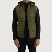 
Carlo أخضر صدرية مبطنة بغطاء رأس رجالي in Green Full-Grain Leather - عرض أمامي وقَصّة مفصلة أنيقة | شراء أونلاين عبر المتجر الرسمي