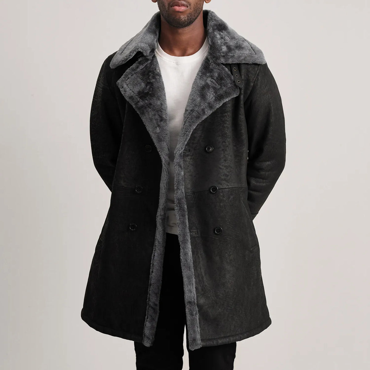 
Charles معطف جلد فاخر بني Shearling معطف جلد فاخر رجالي - عرض أمامي وقَصّة مفصلة أنيقة | شراء أونلاين عبر المتجر الرسمي