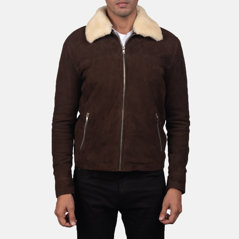 Close-Up Detail of Shirt with Removable Fur Collar &amp; Zipper Hardware on Men's Coffner بني Shearling Fur جاكيت جلد رجالي