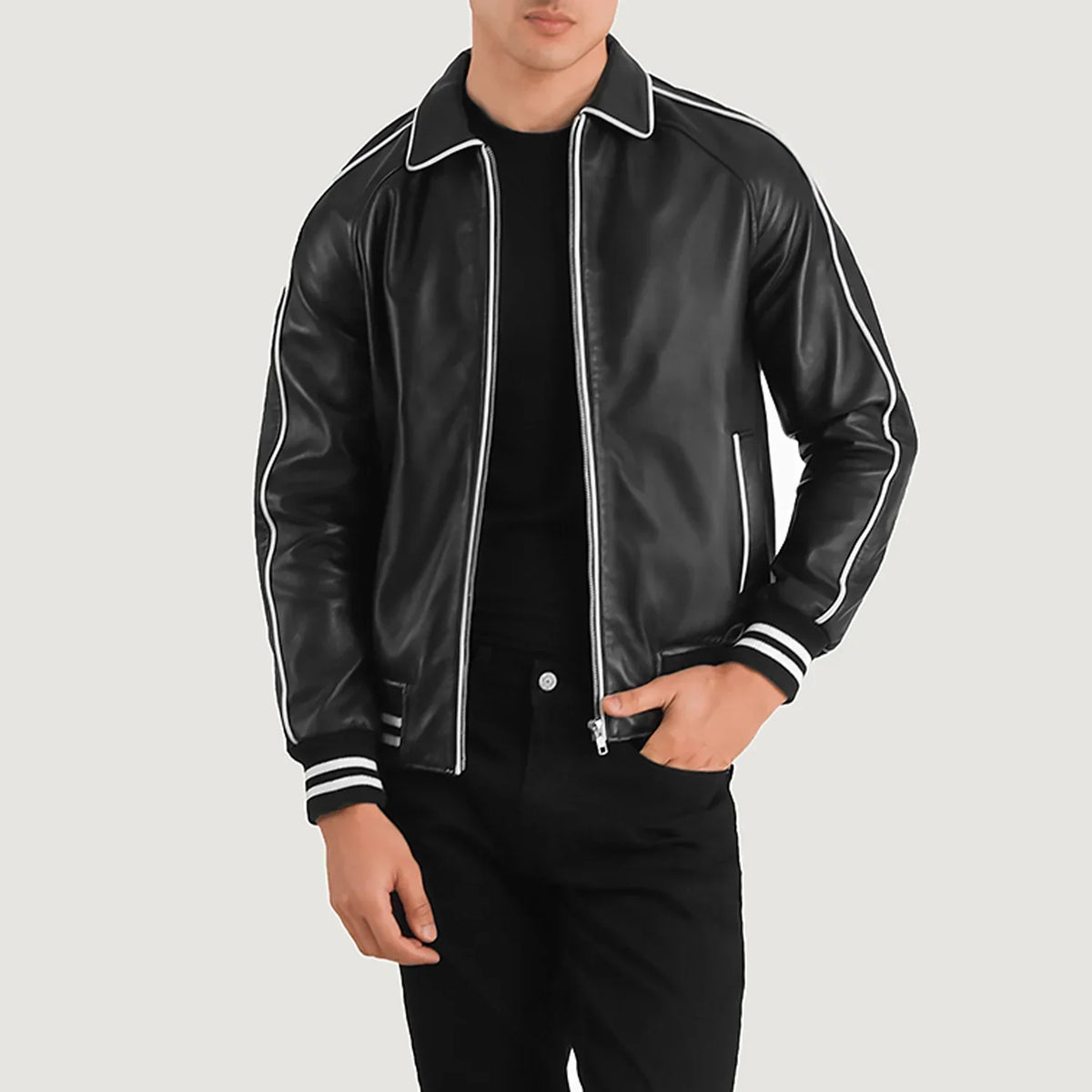 
Cooper أسود Leather Varsity جاكيت جلد رجالي in Black Sheepskin Leather - عرض أمامي وقَصّة مفصلة أنيقة | شراء أونلاين عبر المتجر الرسمي