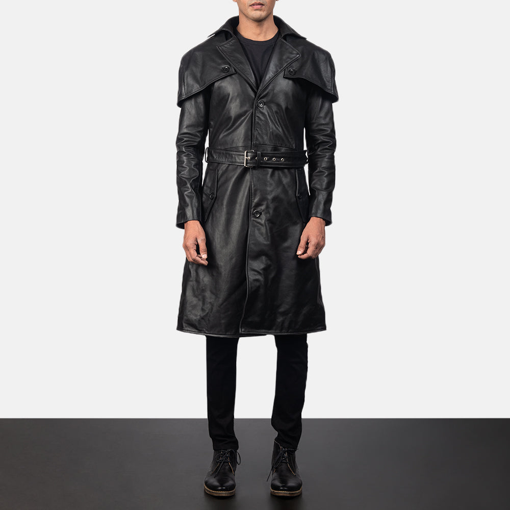 
Black Cowhide Leather Trench Coat - عرض خلفي يوضح تفصيل الأكتاف المتقن والحاشية النظيفة