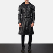
Black Cowhide Leather Trench Coat - عرض خلفي يوضح تفصيل الأكتاف المتقن والحاشية النظيفة