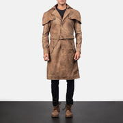 
تفاصيل مقربة of Classic Collar & Buttons + Belt Hardware on Deux بني Leather Duster رجالي