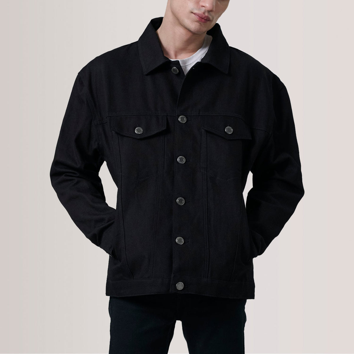 
Authentic Full-Grain Leather Grain Texture & Heavy-Duty Seam Stitching Detail