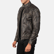
Distressed Brown Goatskin Leather Biker Jacket - عرض خلفي يوضح تفصيل الأكتاف المتقن والحاشية النظيفة