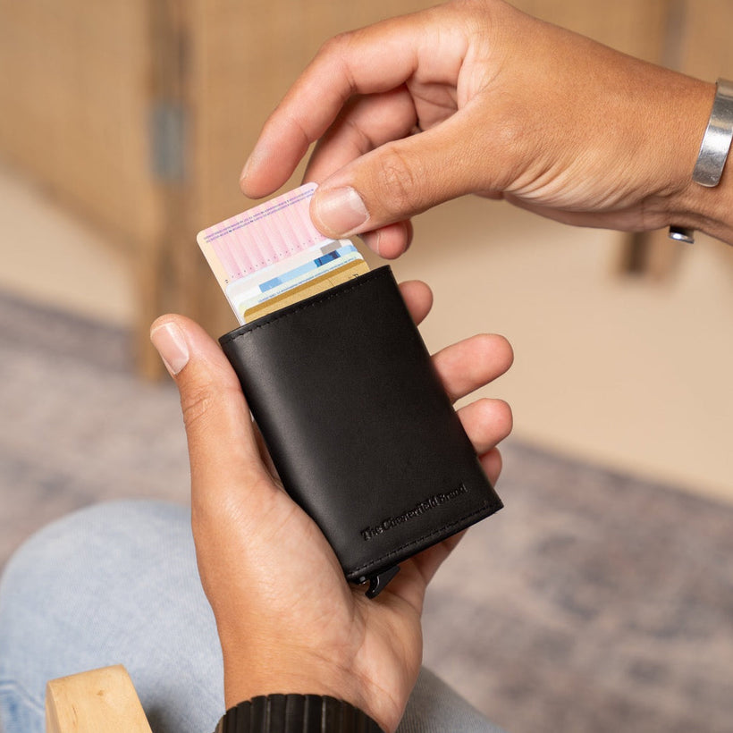 Lancaster Full-Grain Leather Card Holder نسائي