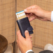 Mannheim Full-Grain Leather Card Holder نسائي – alternate product view 2