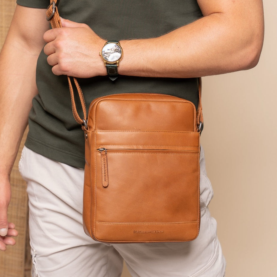 Anzora Full-Grain Leather Crossbody Bag رجالي – alternate product view 2