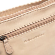 Aston Full-Grain Leather Crossbody Bag نسائي - Structured Side Profile Showing Gusset Depth &amp; Expansion Capacity
