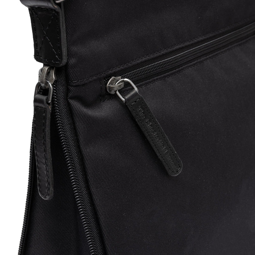 Malmo Full-Grain Leather Crossbody Bag نسائي