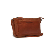 
100% Full-Grain Wax Pull-Up 100% Full-Grain Leather Grain Texture & Handcrafted Patina Detail