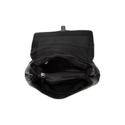 Close-Up Detail of Classic Collar &amp; Heavy-Duty Zipper Hardware on Angera Full-Grain Leather Handbag نسائي