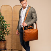 Frazer Full-Grain Leather Laptop Bag نسائي – alternate product view 3