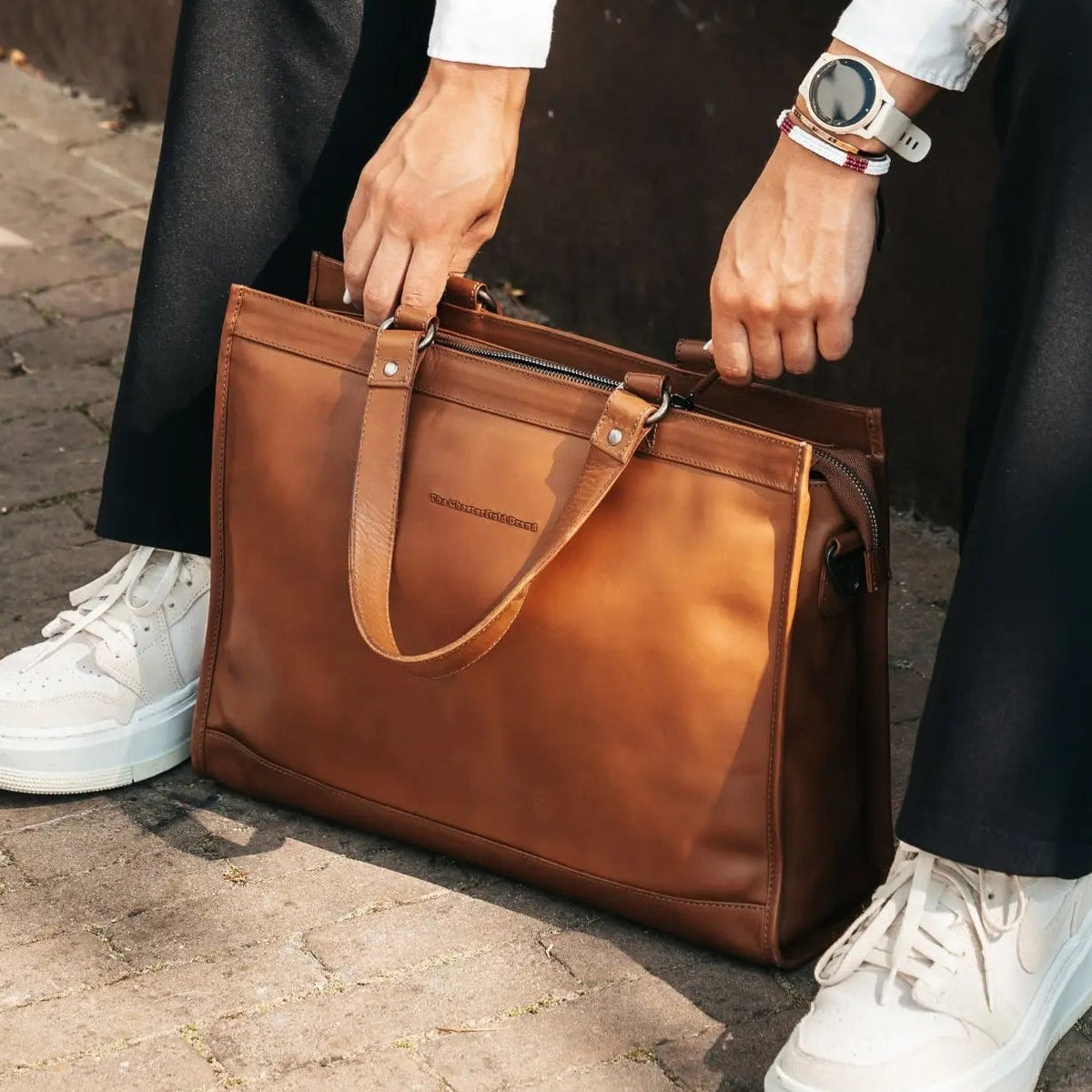 Manly Full-Grain Leather Laptop Bag نسائي – alternate product view 2
