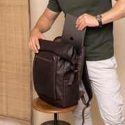 Remo Full-Grain Leather Roll-top Backpack نسائي – alternate product view 3