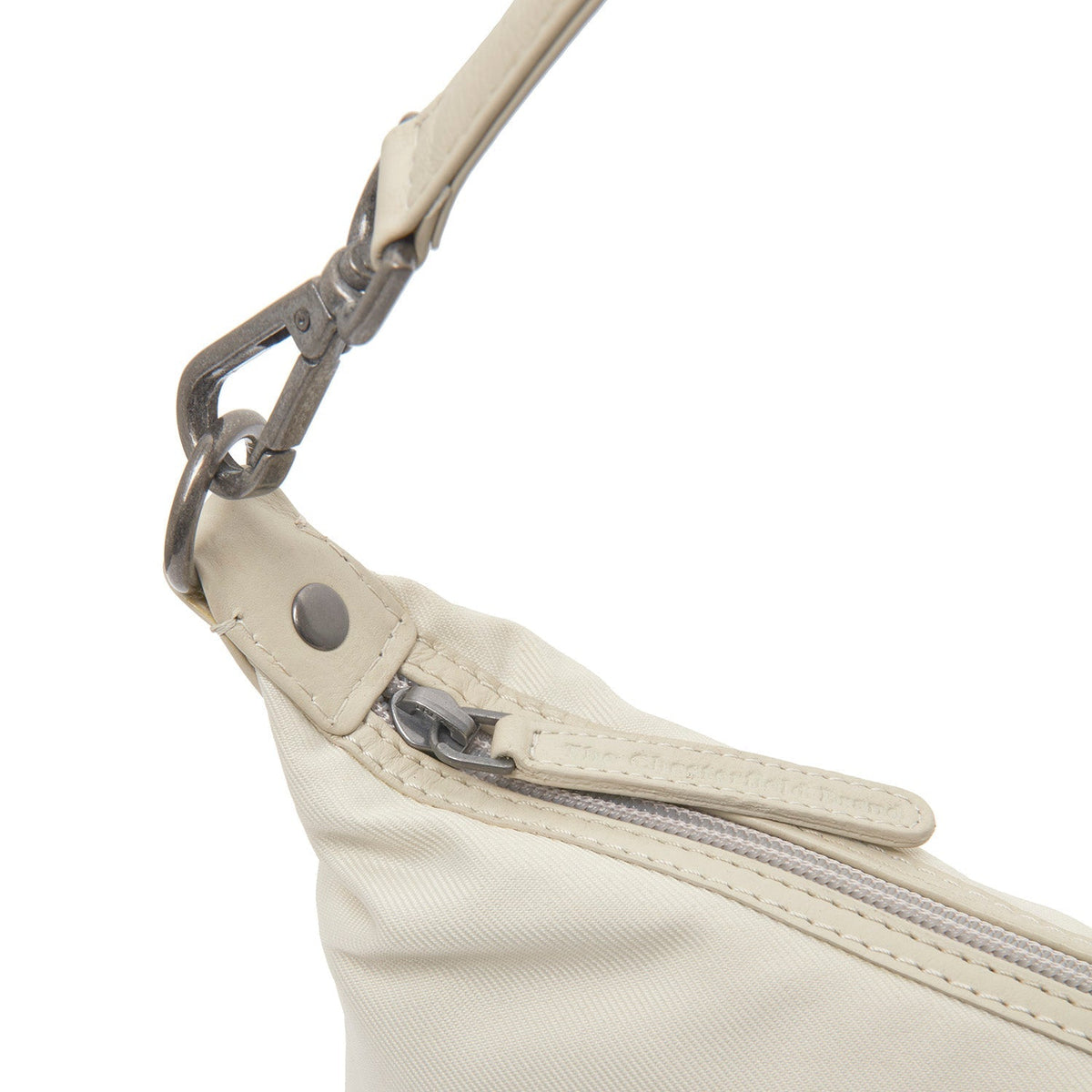 Lovund Full-Grain Leather Shoulder Bag نسائي – alternate product view 2