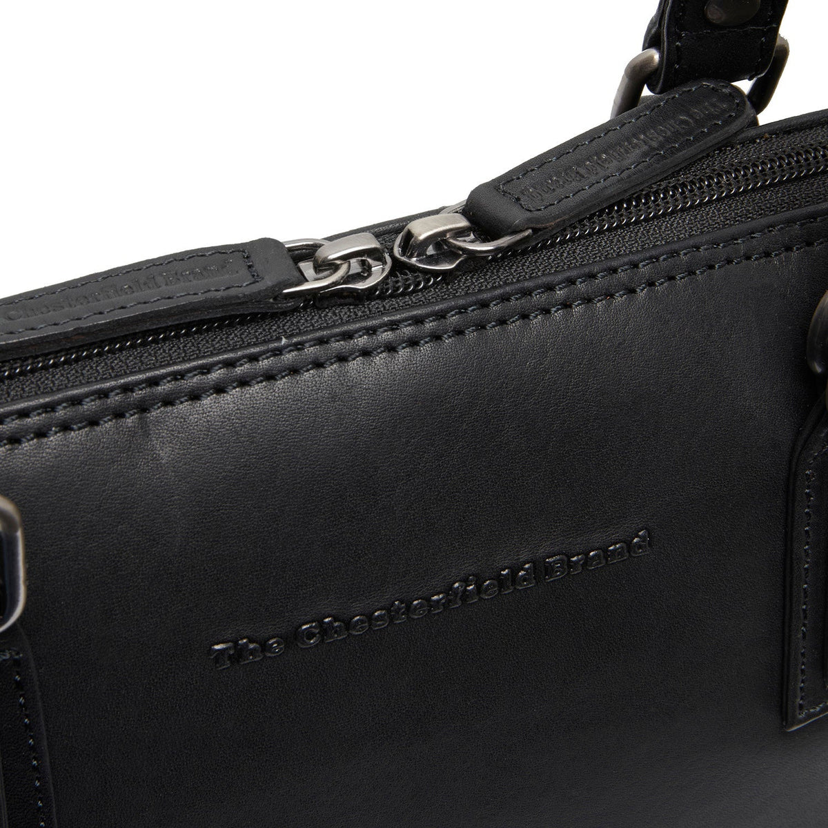 
Classic 100% Full-Grain leather Bag - عرض خلفي يوضح أحزمة الجلد المقواة والخياطة المتقنة
