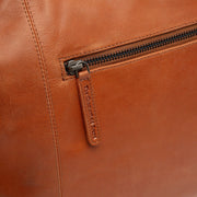 Zira Full-Grain Leather Shoulder Bag نسائي – alternate product view 3