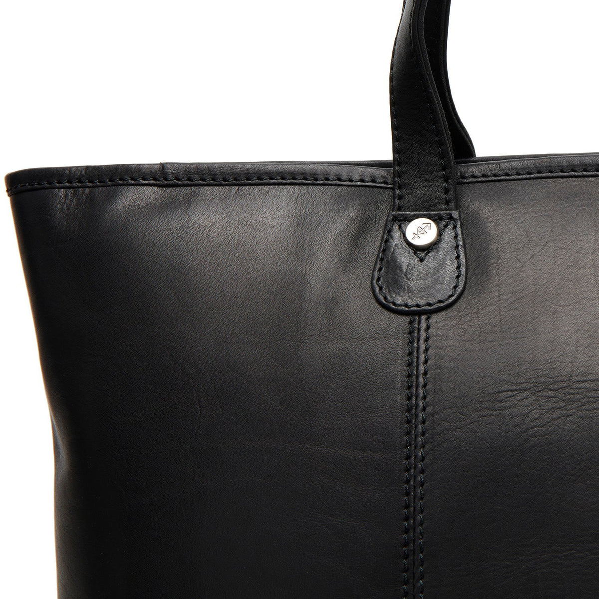 Solid Antique Brass Hardware &amp; Heavy-Duty Dual Zipper Detail on Ferrera Full-Grain Leather Tote Bag نسائي