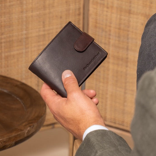 Curtis Full-Grain Leather Wallet رجالي – alternate product view 2