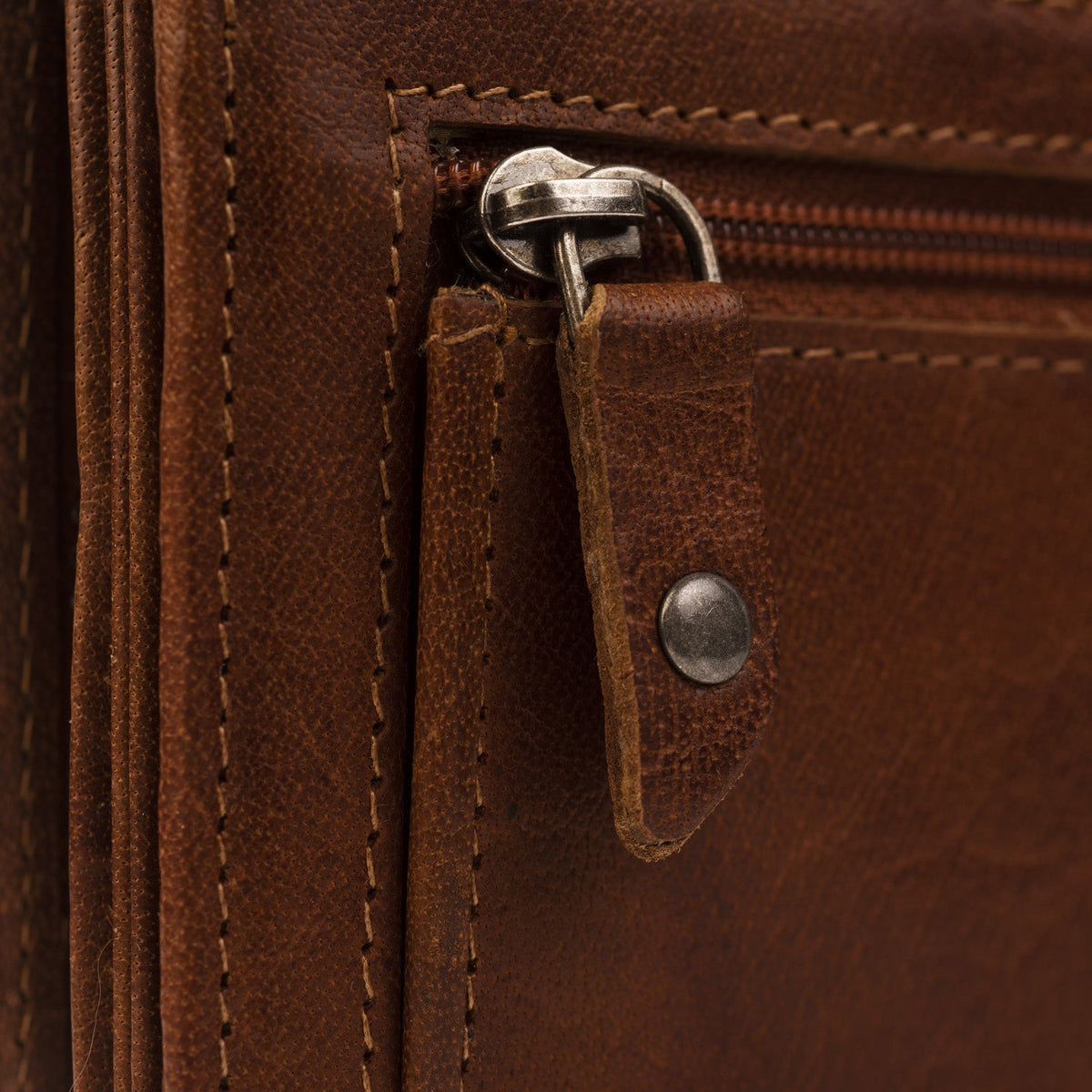 Cognac Leather Wallet Hampton, detail view 3