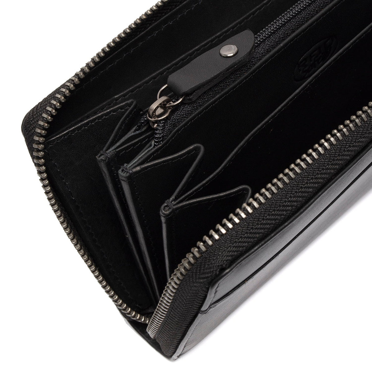 
Classic 100% Full-Grain leather Wallet - عرض خلفي يوضح أحزمة الجلد المقواة والخياطة المتقنة