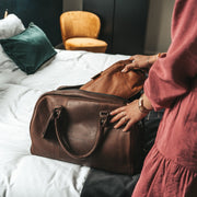 Liam Full-Grain Leather Weekender Bag نسائي – alternate product view 3